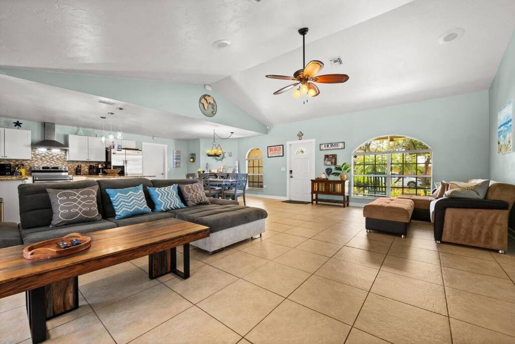 Sunny Oasis Getaway -Heated Pool-Mini Golf-Near Beach Nokomis Luaran gambar