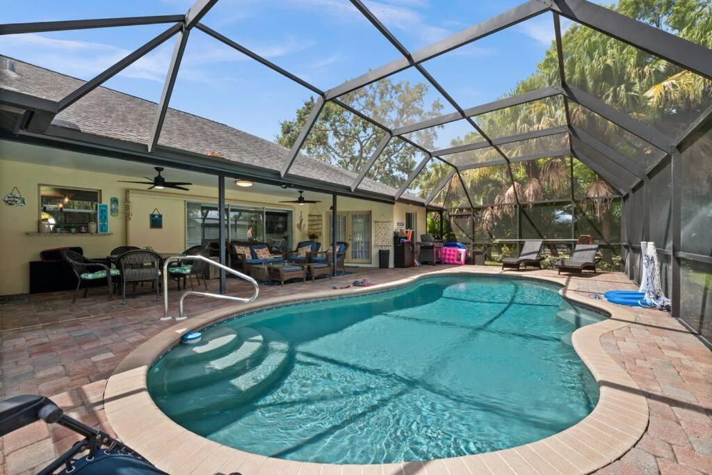 Sunny Oasis Getaway -Heated Pool-Mini Golf-Near Beach Nokomis Luaran gambar