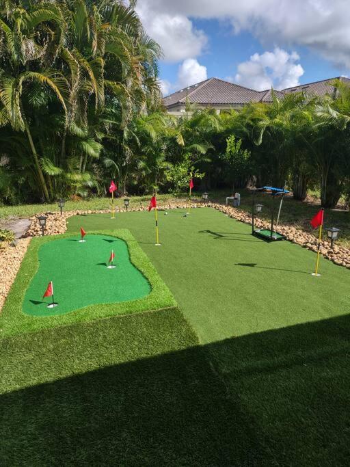 Sunny Oasis Getaway -Heated Pool-Mini Golf-Near Beach Nokomis Luaran gambar